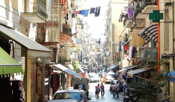 Basso living (life on the street) in Naples. Photo by Rick Steves